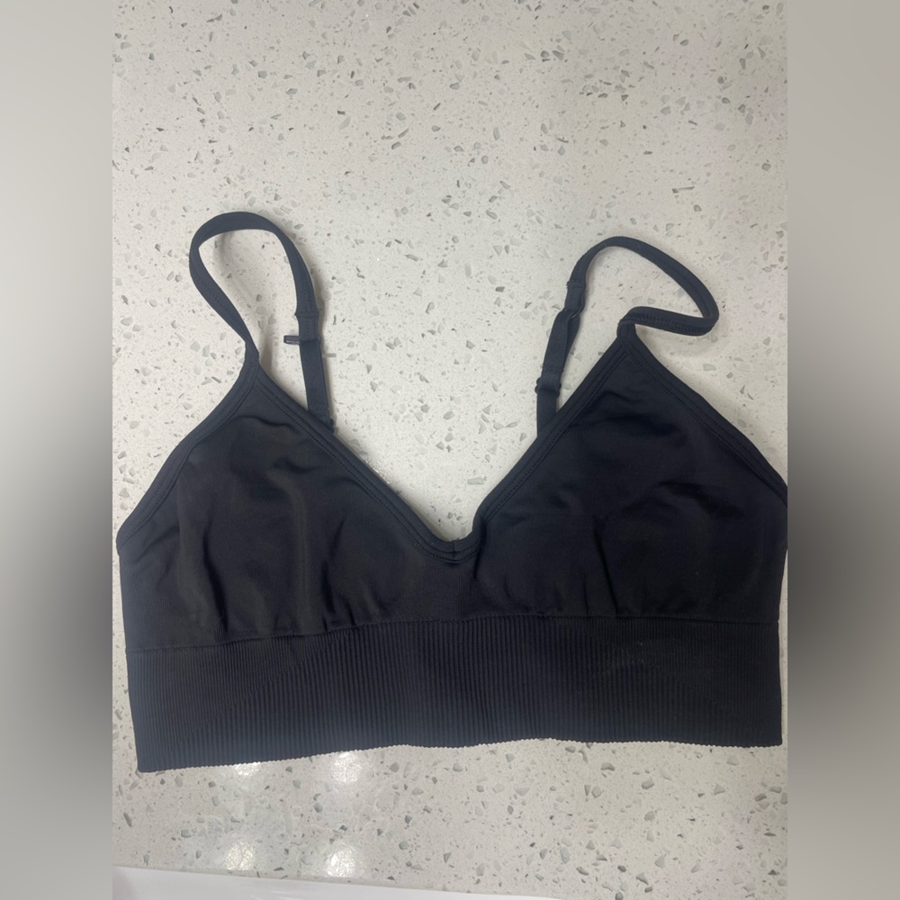 Ebb to Street Sports bra - Picture 3 of 3